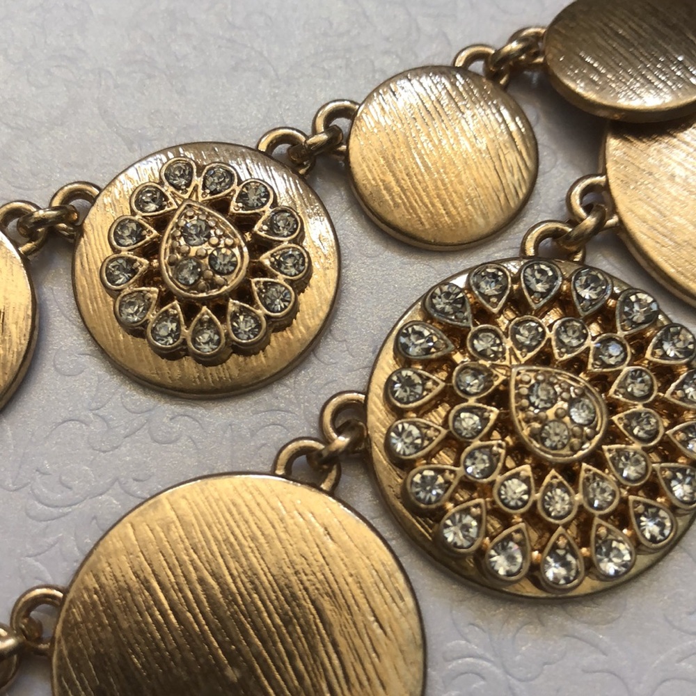 Necklace - Picture 5 of 5